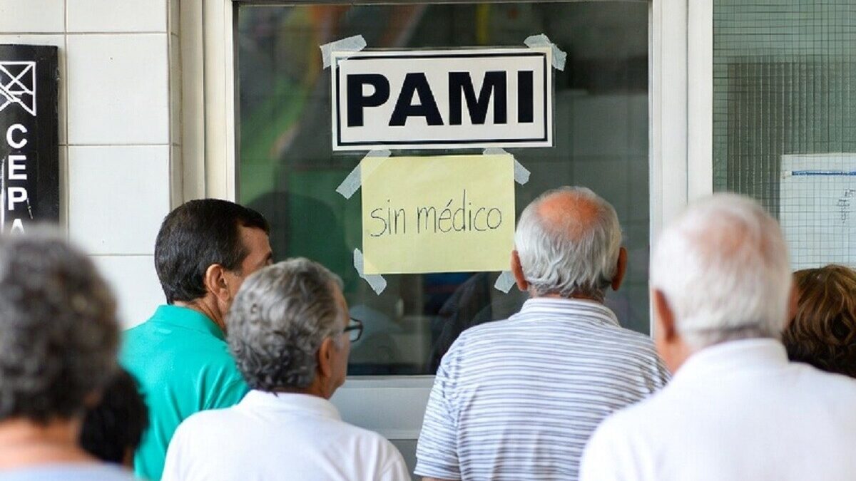 Médicos del PAMI están de paro y denuncian recorte de ingresos: "Es una medida inexplicable"