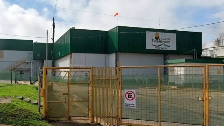 Trabajadores de Tres Arroyos siguen sin respuestas: "Estamos haciendo changas para llegar a fin de mes"